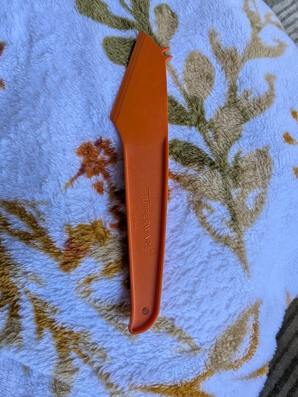 Vintage Tupperware Orange Cheese Cutter Server 1223-3